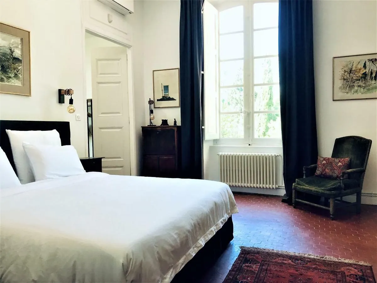 Bed & Breakfast Chateau De Saint-Girons - Luxury Guest House In Provence Aix-en-Provence France