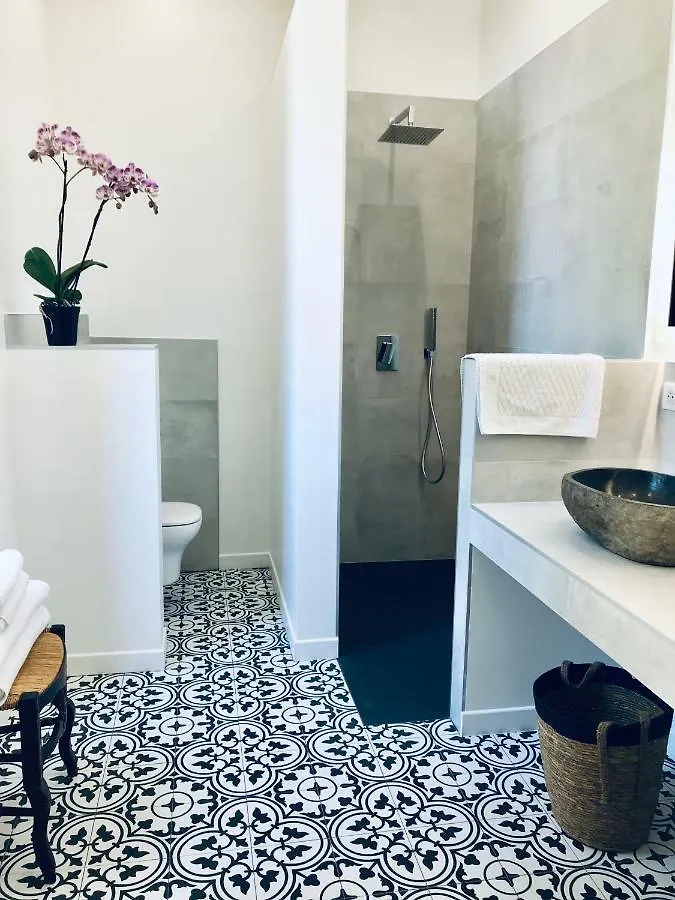 Bed & Breakfast Chateau De Saint-Girons - Luxury Guest House In Provence Aix-en-Provence France